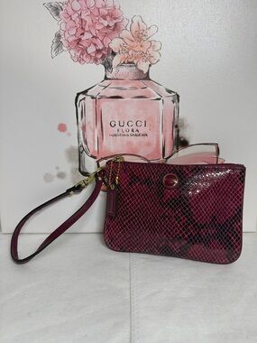 Coach Burgundy Snakeskin Embossed Wristlet Gold Hardware 6x4in